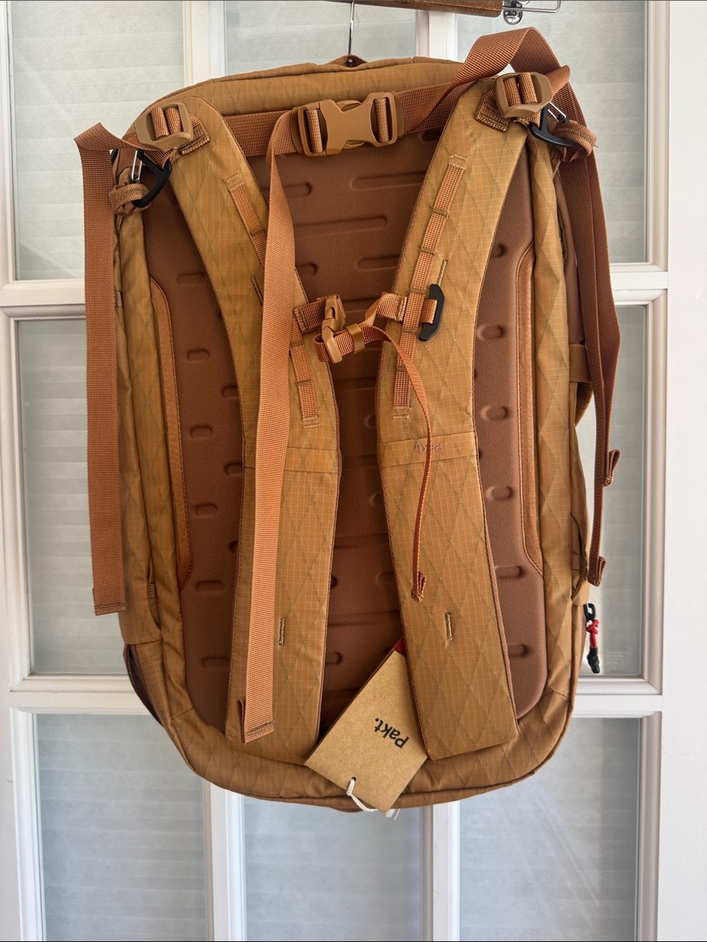 Pakt. Aero Travel Backpack 35L New with Tags Unisex Brown Mohave - Picture 4 of 8